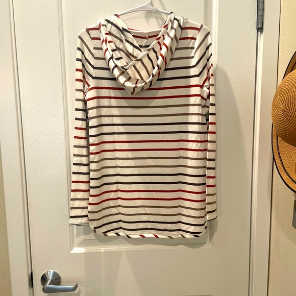 NEW… MARKET & SPRUCE Milania French Terry Curved Hem Hoodie - Picture 5 of 5